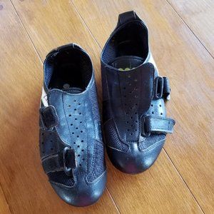 Diadora cycling shoes